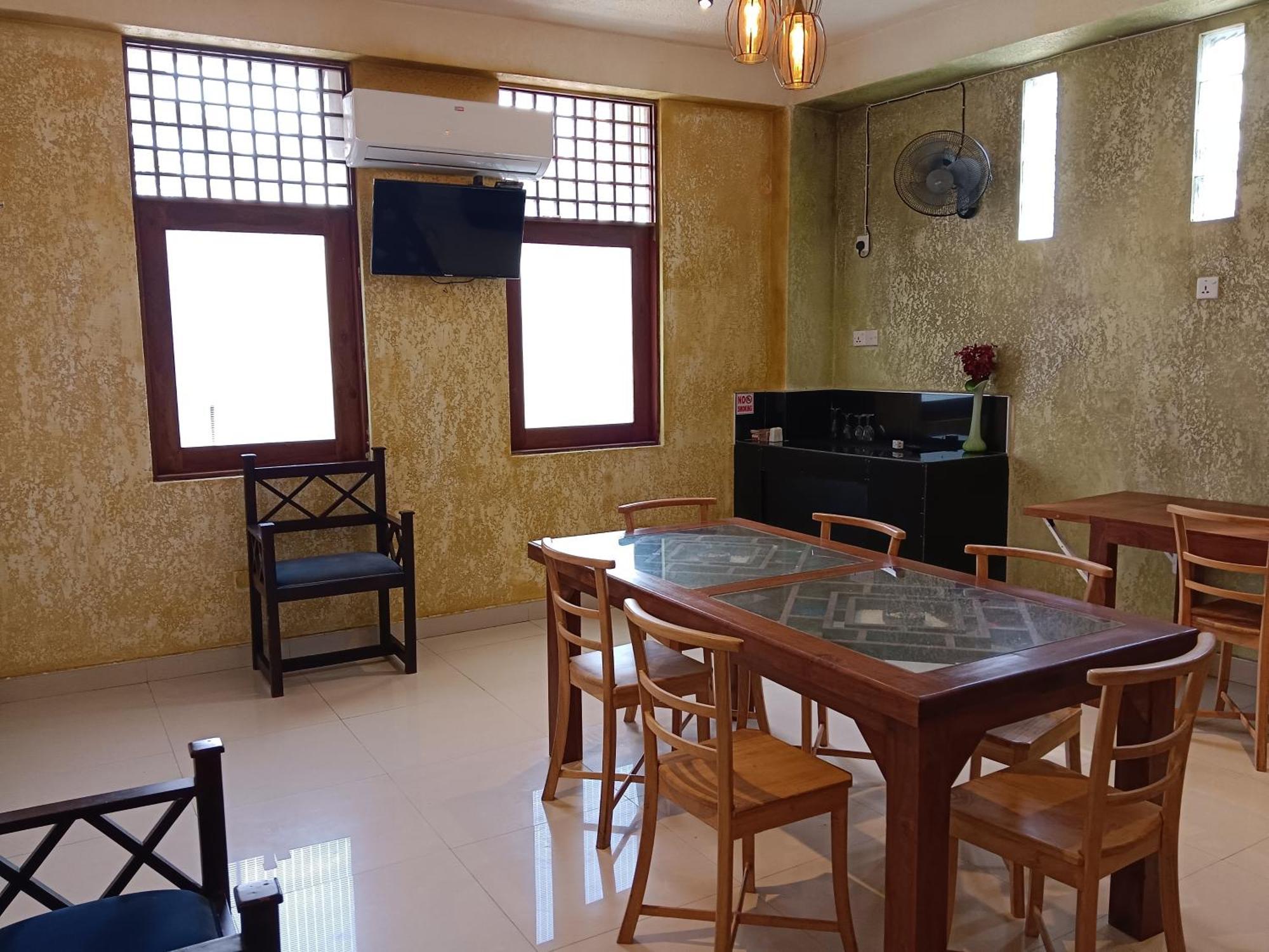 La Cozy Hotel & Restaurant Negombo Daluwekotuwa Exterior foto